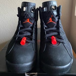 Jordan 6 Retro ‘Infrared Black’